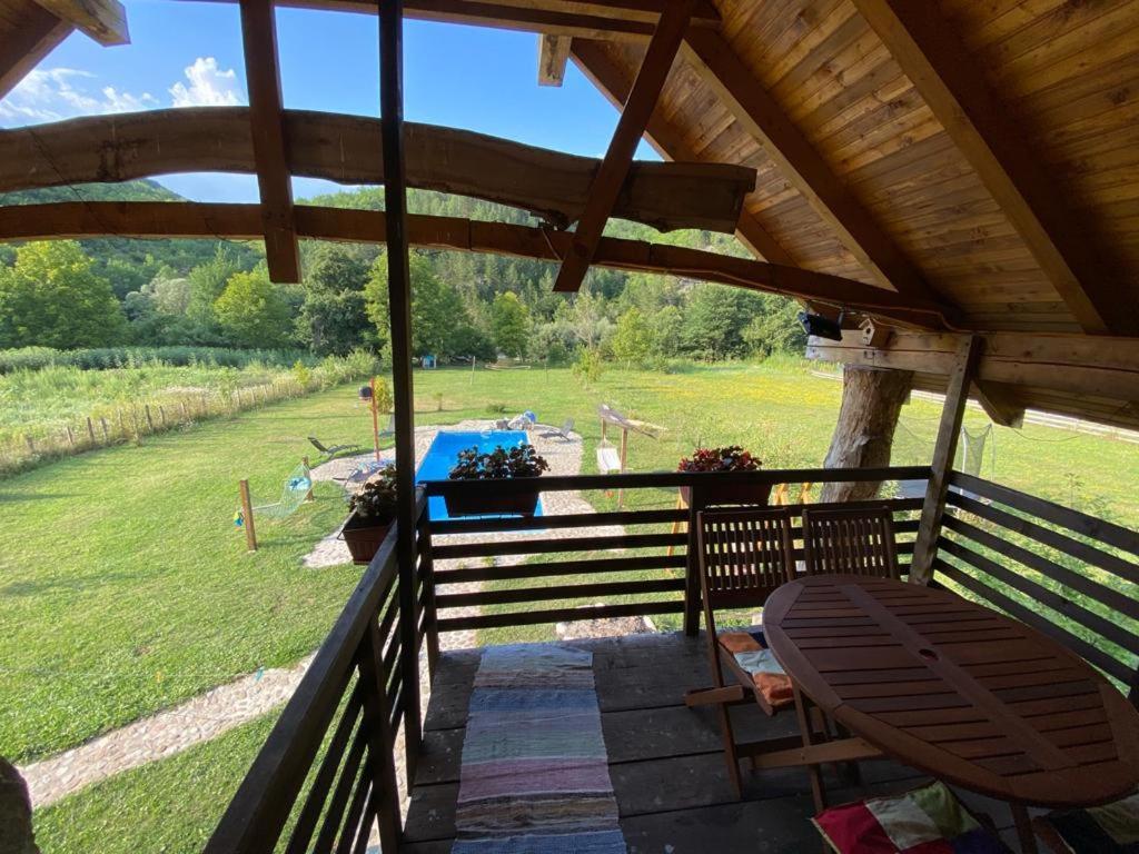 Exo Log Cottage Jezero  Zewnętrze zdjęcie