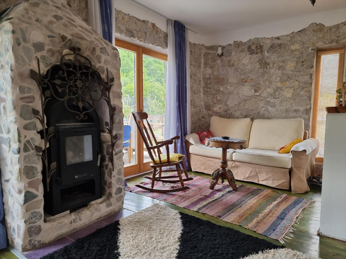 Exo Log Cottage Jezero  Zewnętrze zdjęcie