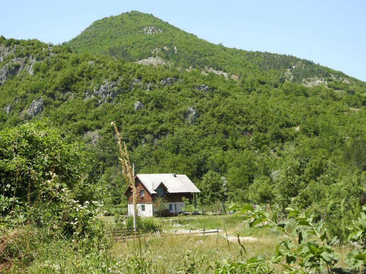 Exo Log Cottage Jezero  Zewnętrze zdjęcie